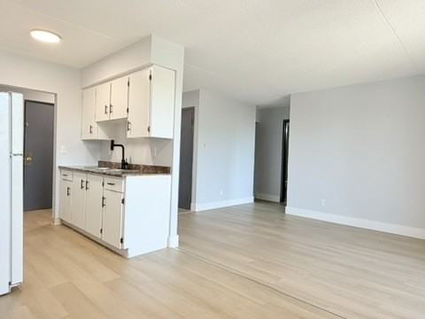 1071 Mcdougall St #405 - Photo 3 of 9