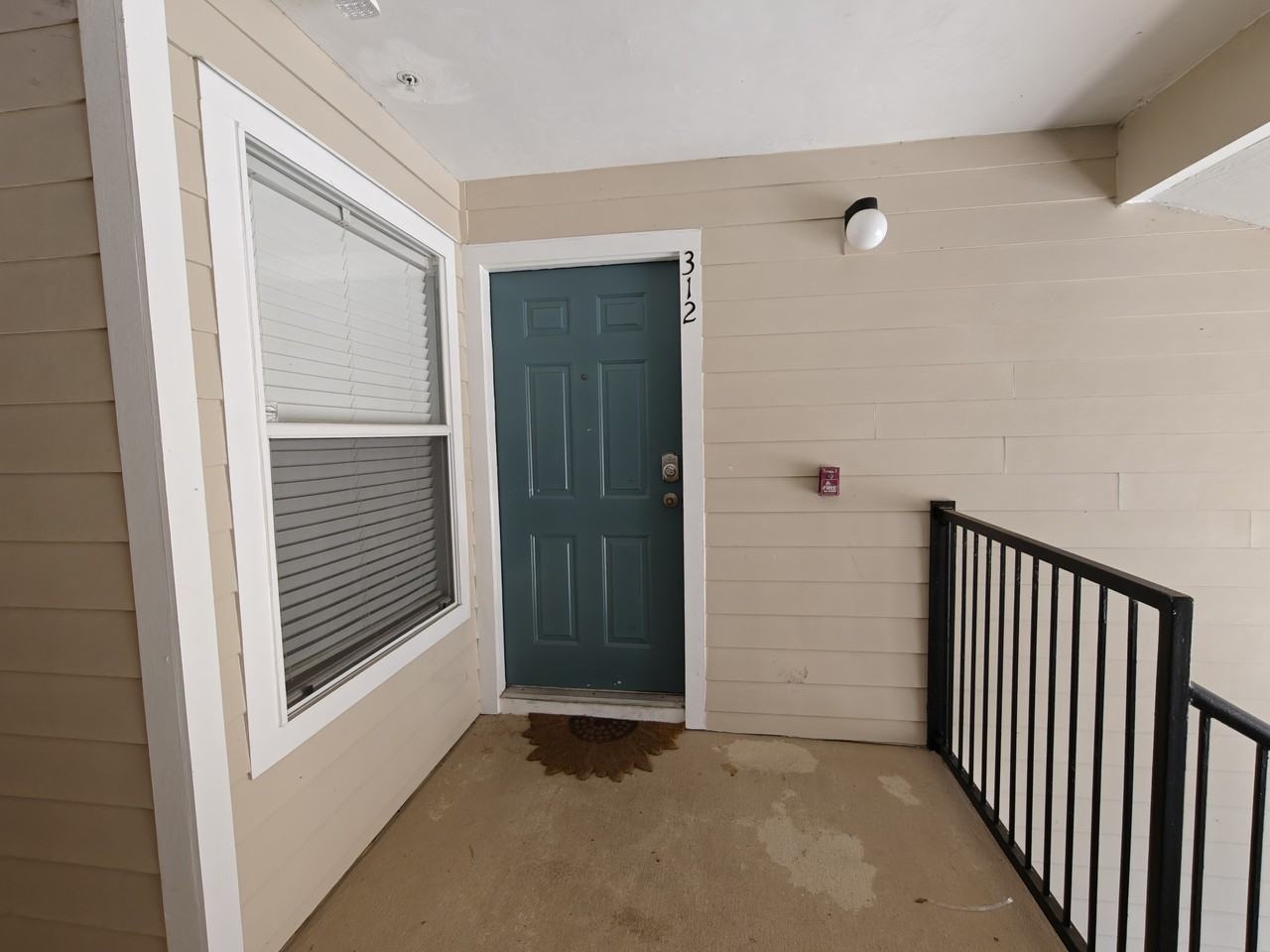 3800 Southwest 20th Avenue - C/3Unit 312 #C3 - Photo 4 of 20