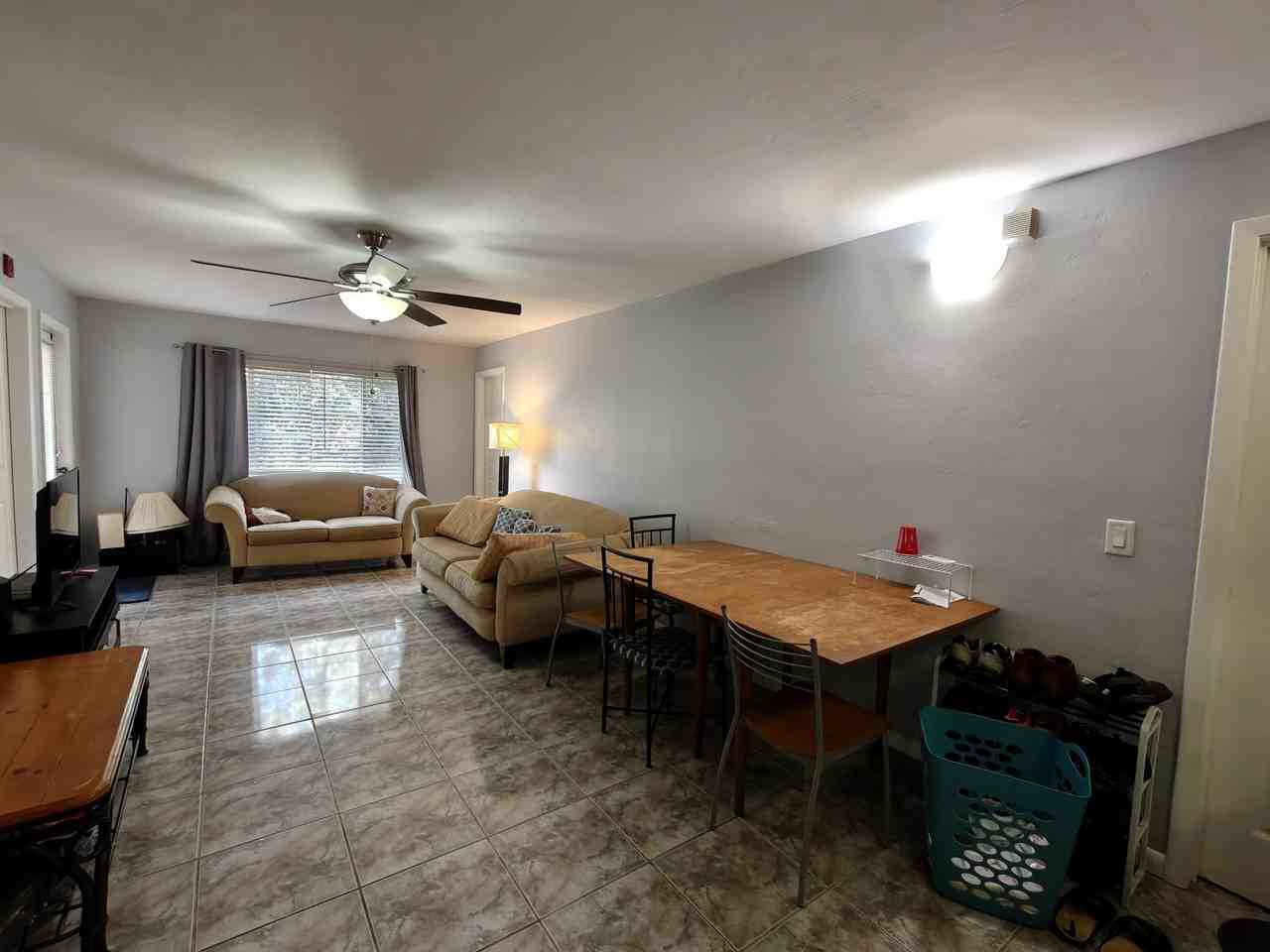 3800 Southwest 20th Avenue - C/3Unit 312 #C3 - Photo 5 of 20