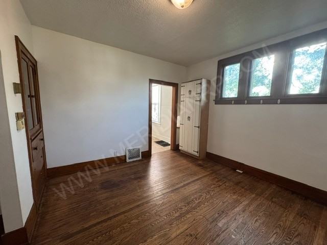 1706 Sinclair St #1 - Photo 2 of 10