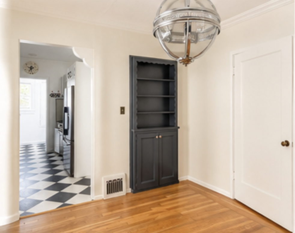 1824 3rd Ave #1 - Photo 3 of 43