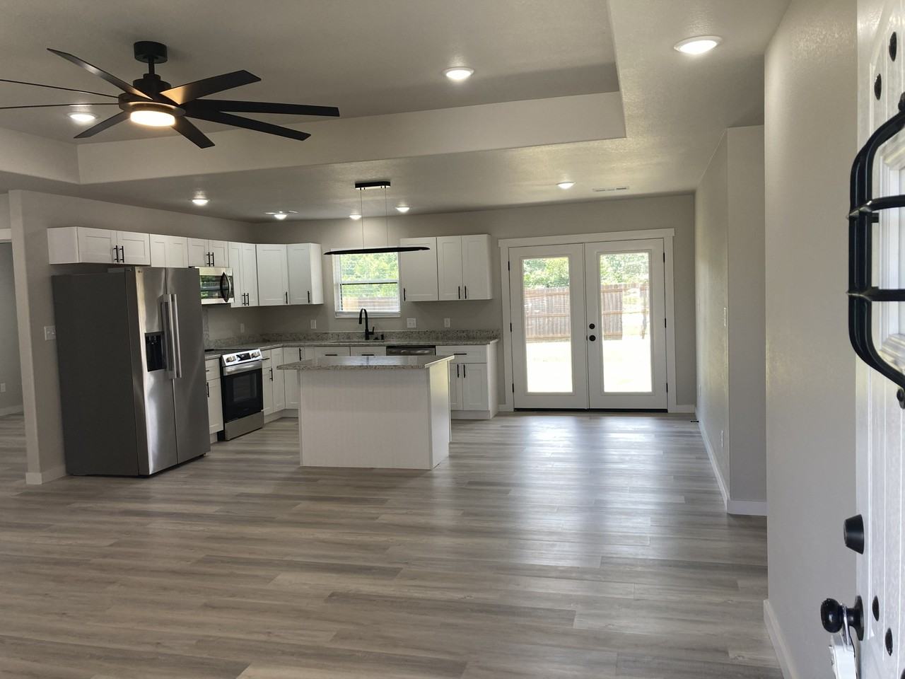 10423 Preston Ct #1 - Photo 2 of 27