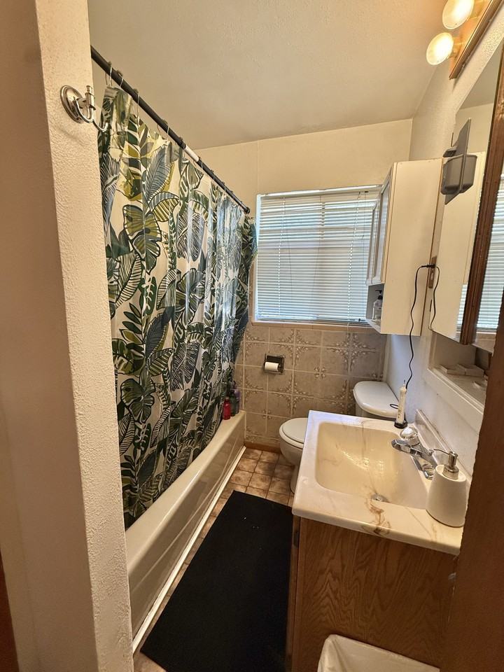 1700 Whedbee St #1 - Photo 4 of 15