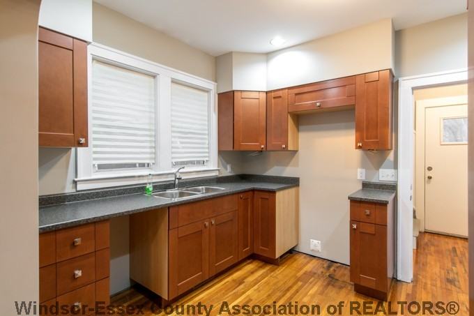 1536 Parent Ave #MAIN - Photo 3 of 6