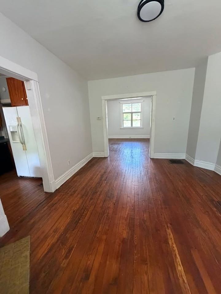 82 Estella Ave - Photo 3 of 15