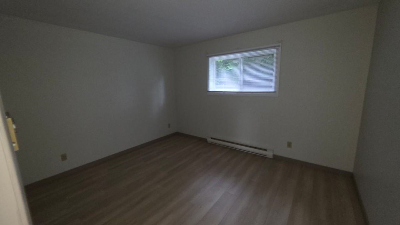 61 Drummond St #3 - Photo 5 of 6