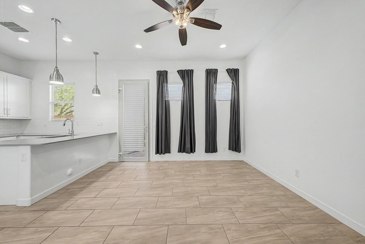 19670 W Flower St #1 - Photo 6 of 28