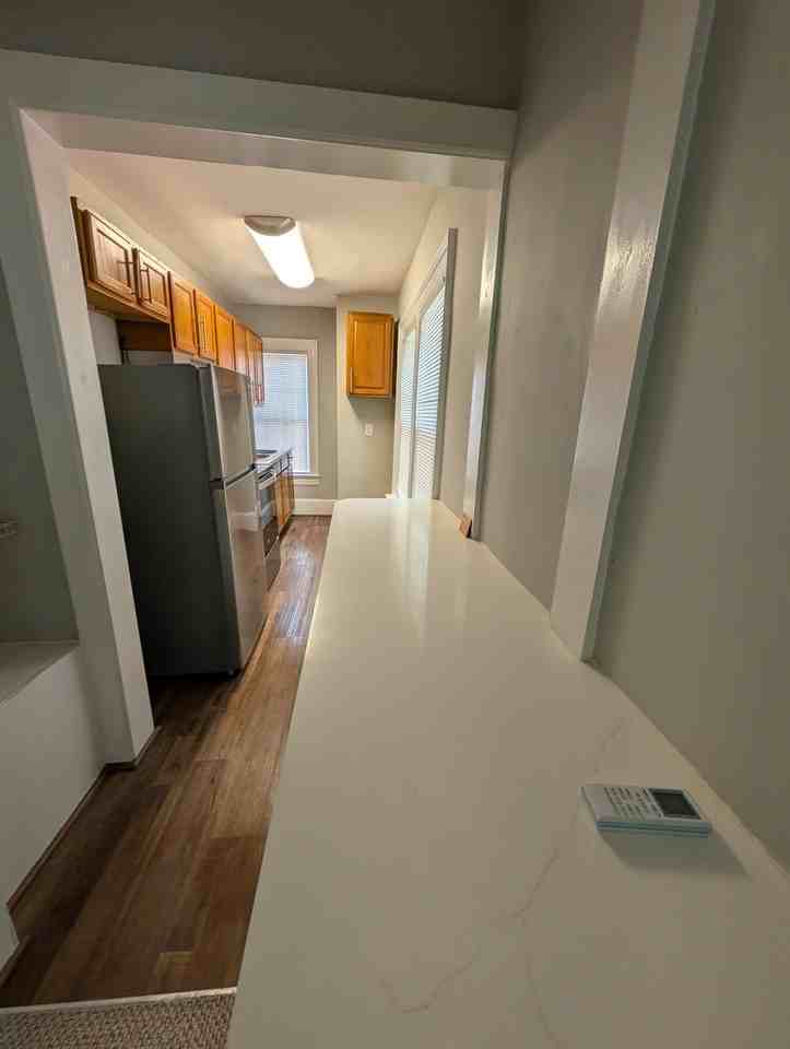 222 W 5th Ave #C - Photo 4 of 9
