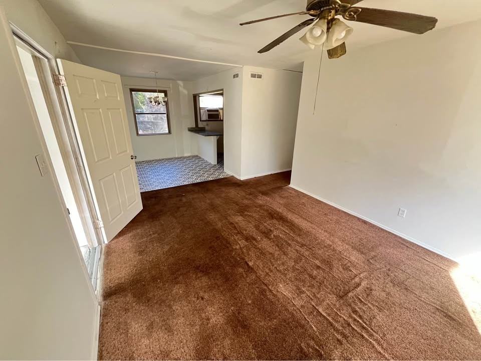 1405 Wyman St Ne #0 - Photo 4 of 10