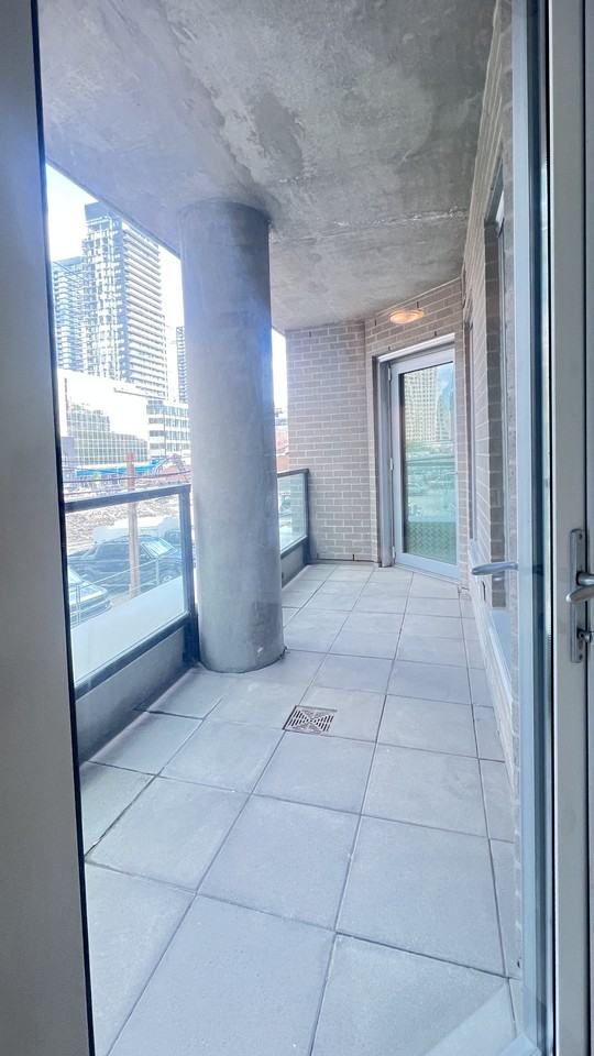 788 12 Avenue Southwest #204 - Photo 3 of 19