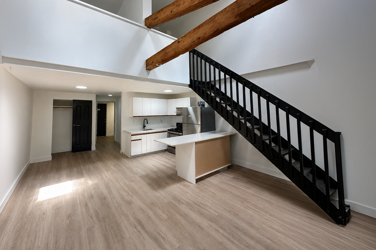 87 Frank St #301 - Photo 2 of 9