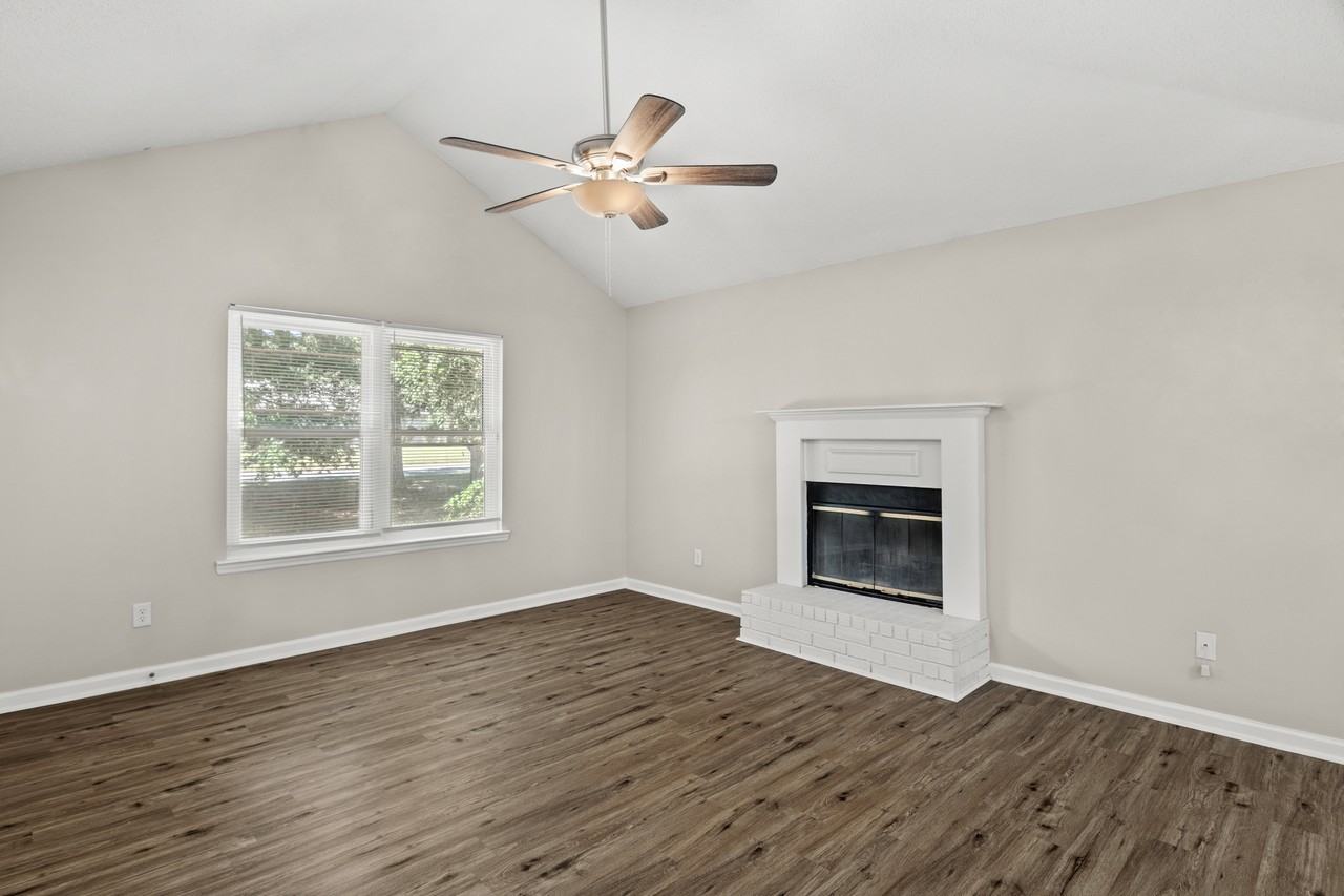 1796 Talmadge Rd #1 - Photo 3 of 23