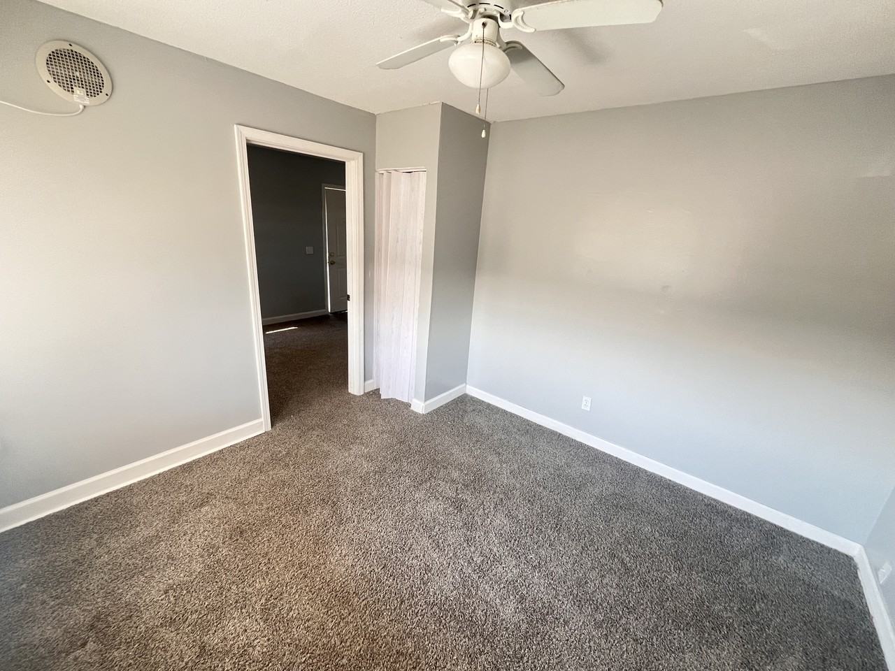 312 N Parson St #1 - Photo 5 of 10