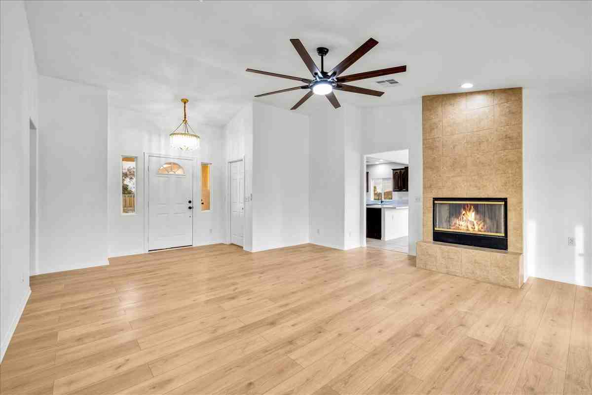 61791 Alta Mesa Dr #1 - Photo 4 of 25