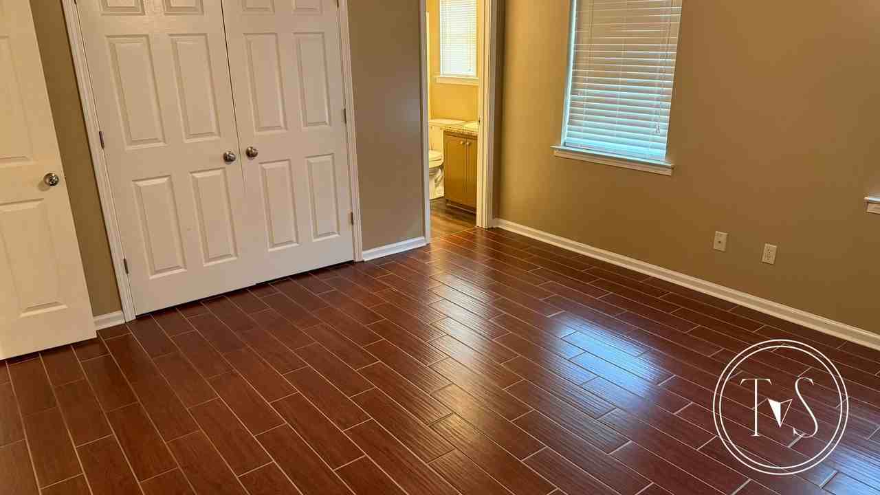 142 Ne Shayna Dr - Photo 5 of 17