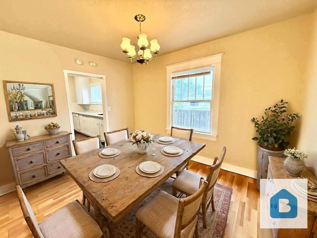 2602 6th Ave. - Photo 3 of 5