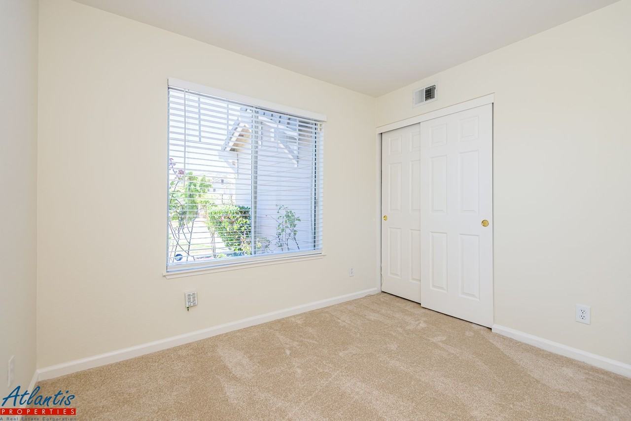 6325 Windrow Ct - Photo 6 of 20