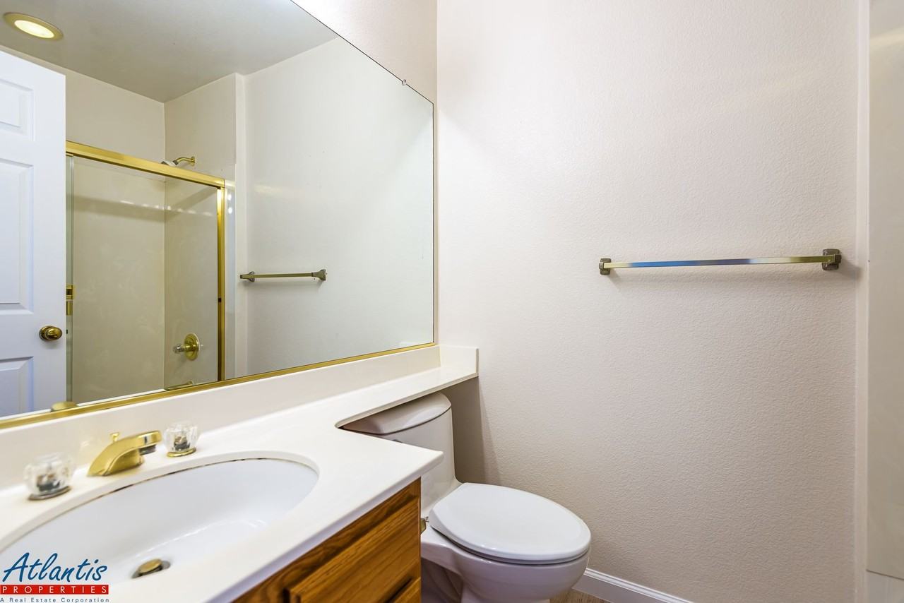 6325 Windrow Ct - Photo 7 of 20