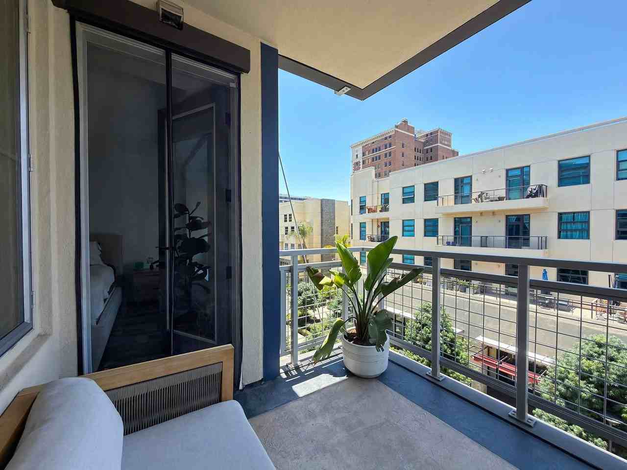 150 The Promenade N #415