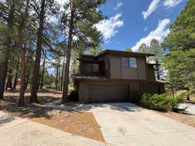 2001 2001 N Chipmunk Ct. - PM 1211 - Photo 1 of 1
