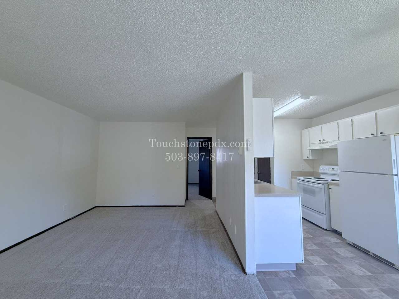5804 Se Milwaukie Ave #1 - Photo 6 of 20