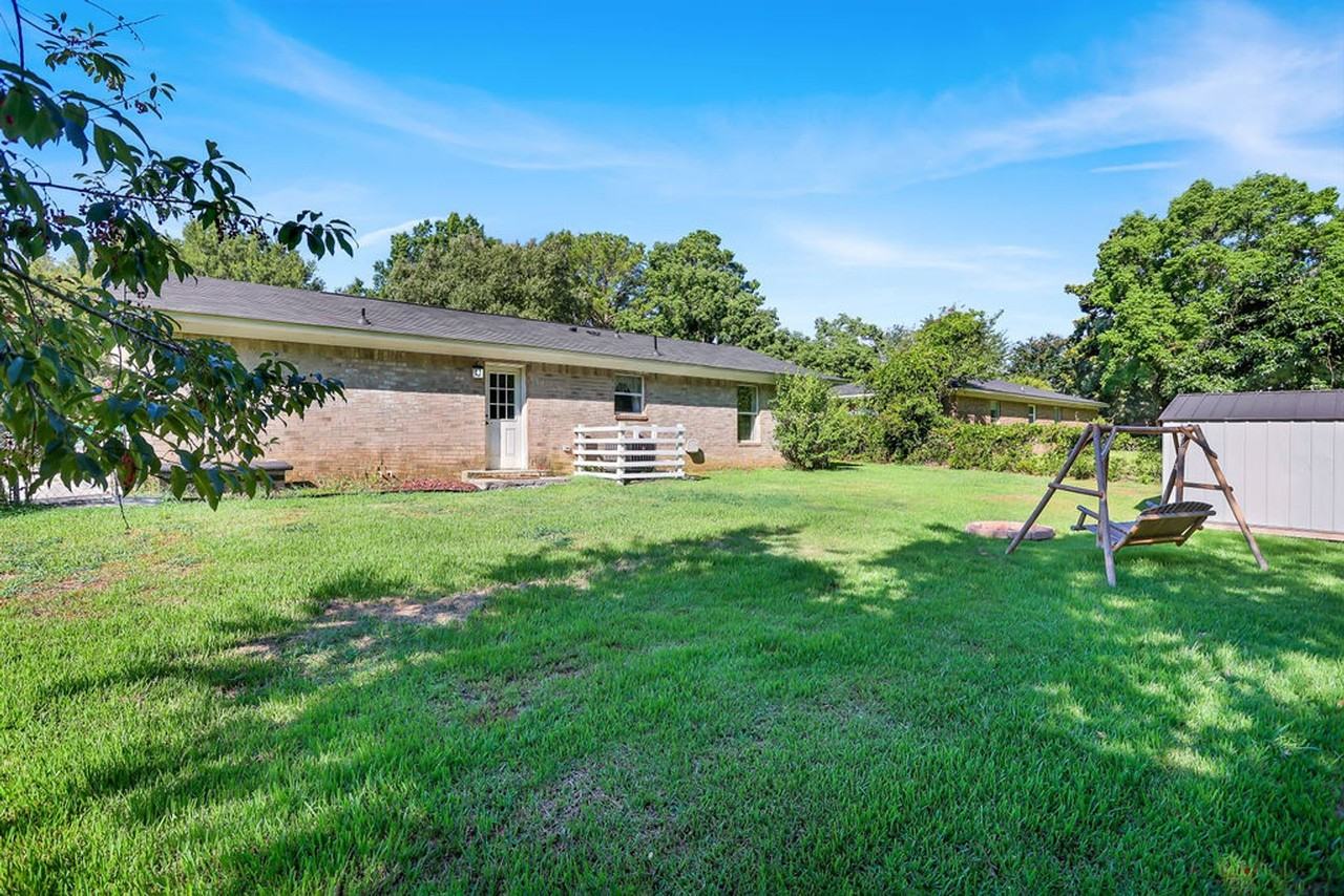 352 Garden Acres Way - Photo 7 of 37