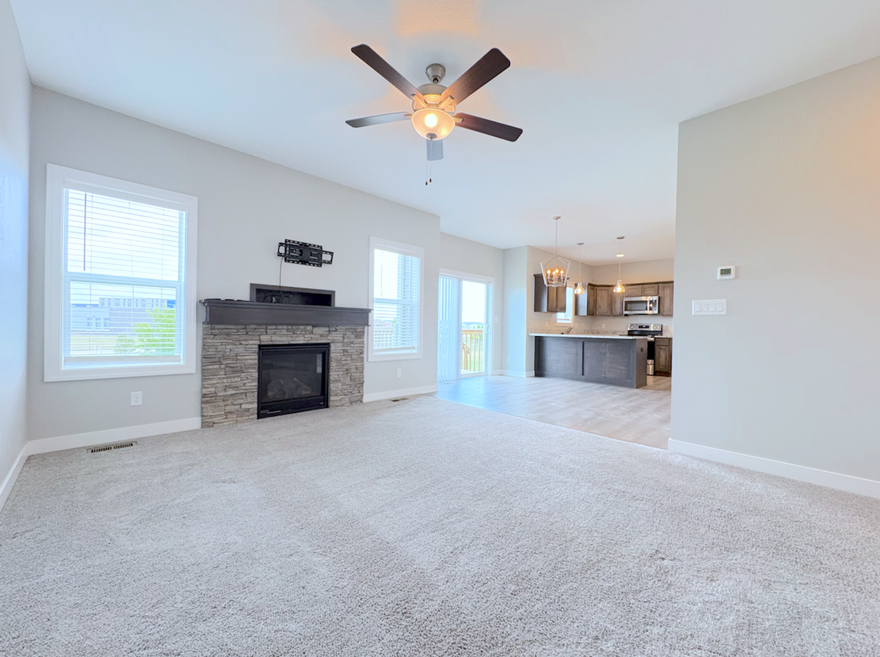5110 Nw 15th St - Photo 5 of 27