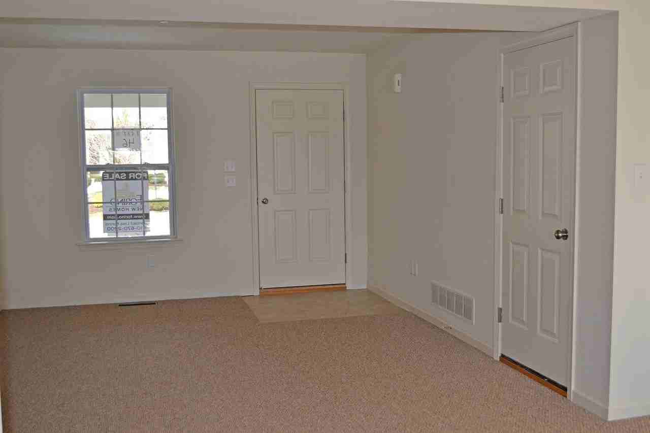 24 E Abby Ln - Photo 2 of 12