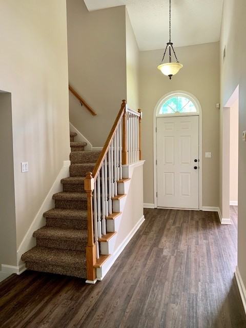11728 Palmer Ct - Photo 3 of 16