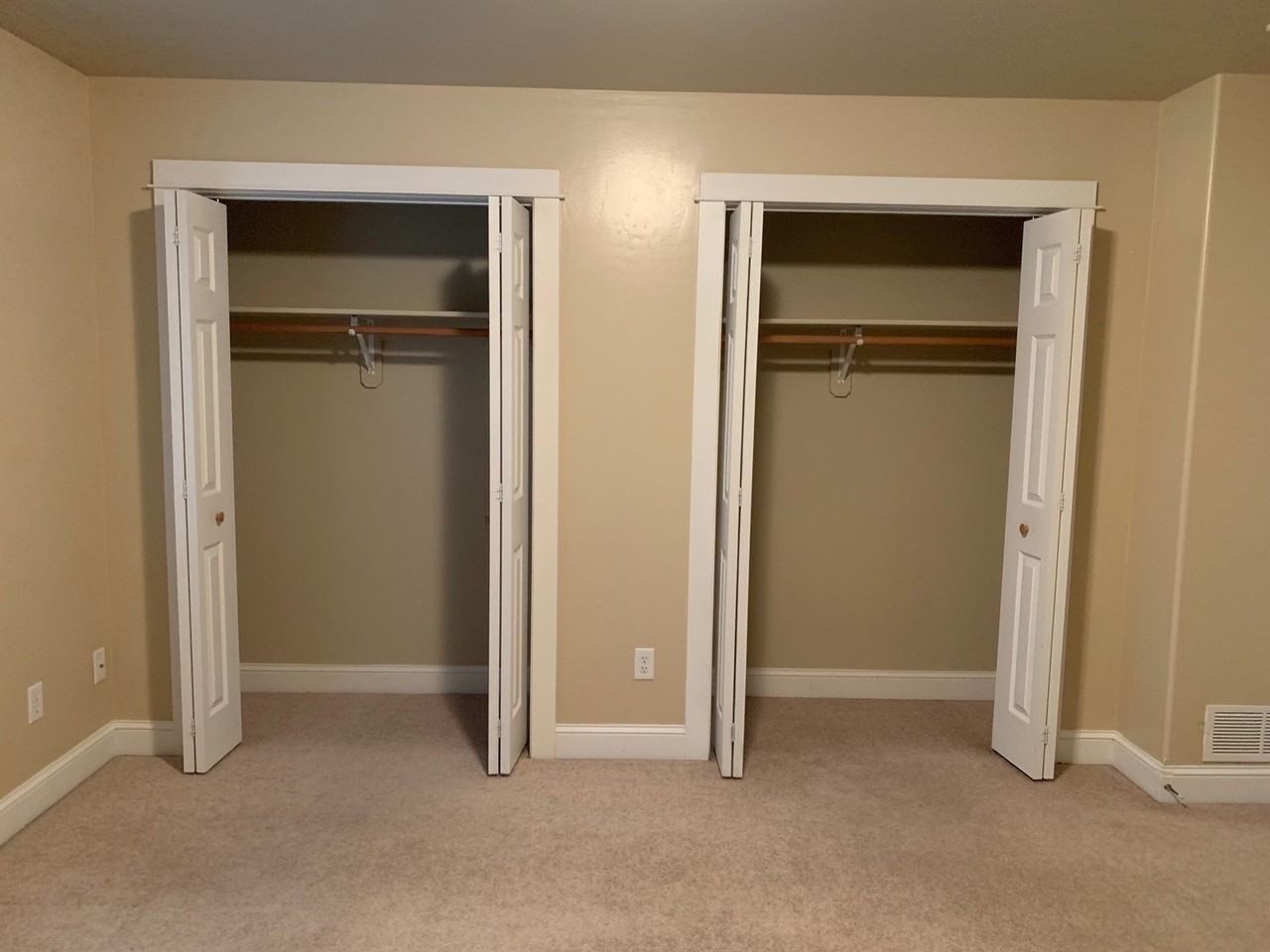 2729 Allison Ct - Photo 4 of 28