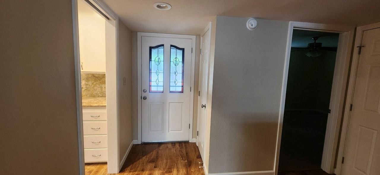 1117 Lancaster Way #9417001001 - Photo 4 of 21