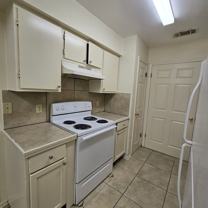 8556 Leake Ave - Photo 1 of 1