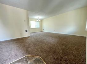 9035 Se Stark St - Photo 1 of 1
