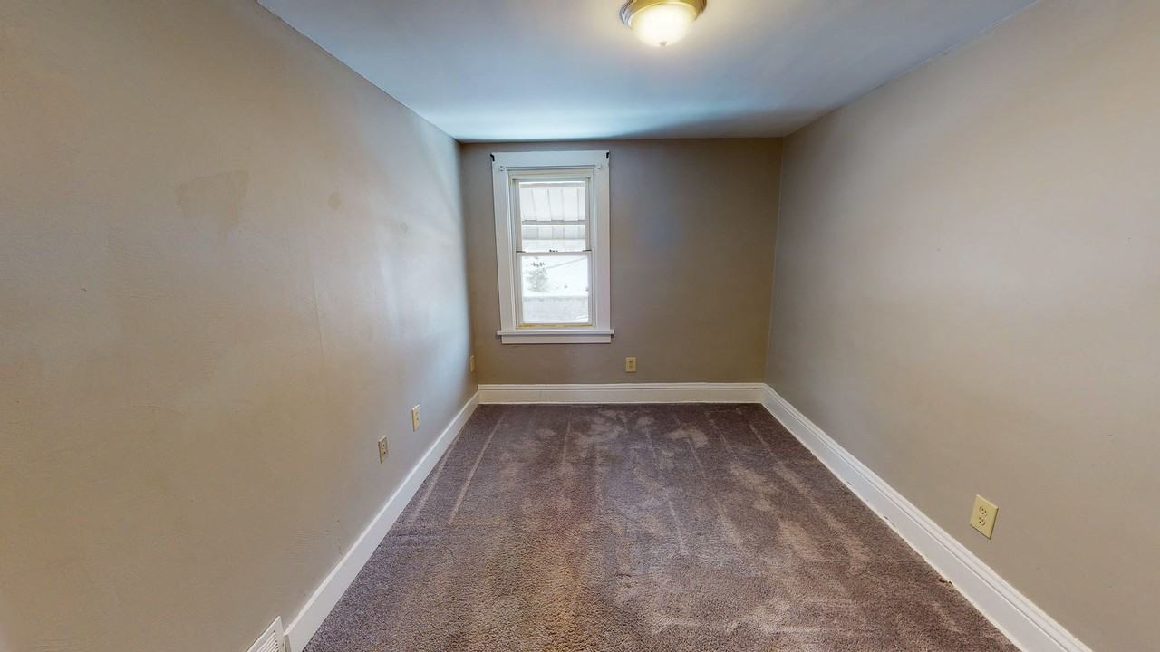 208 South 5th Street - Photo 7 of 21