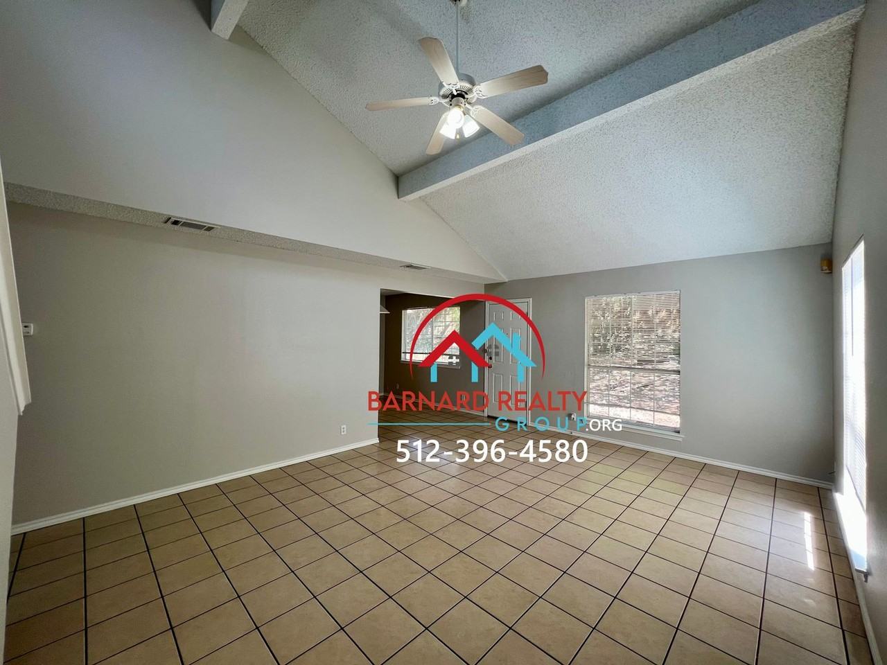 127 Crest Dr - Photo 3 of 25