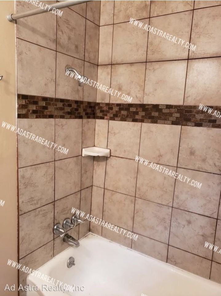 9203 Vaughn Ave - Photo 5 of 22