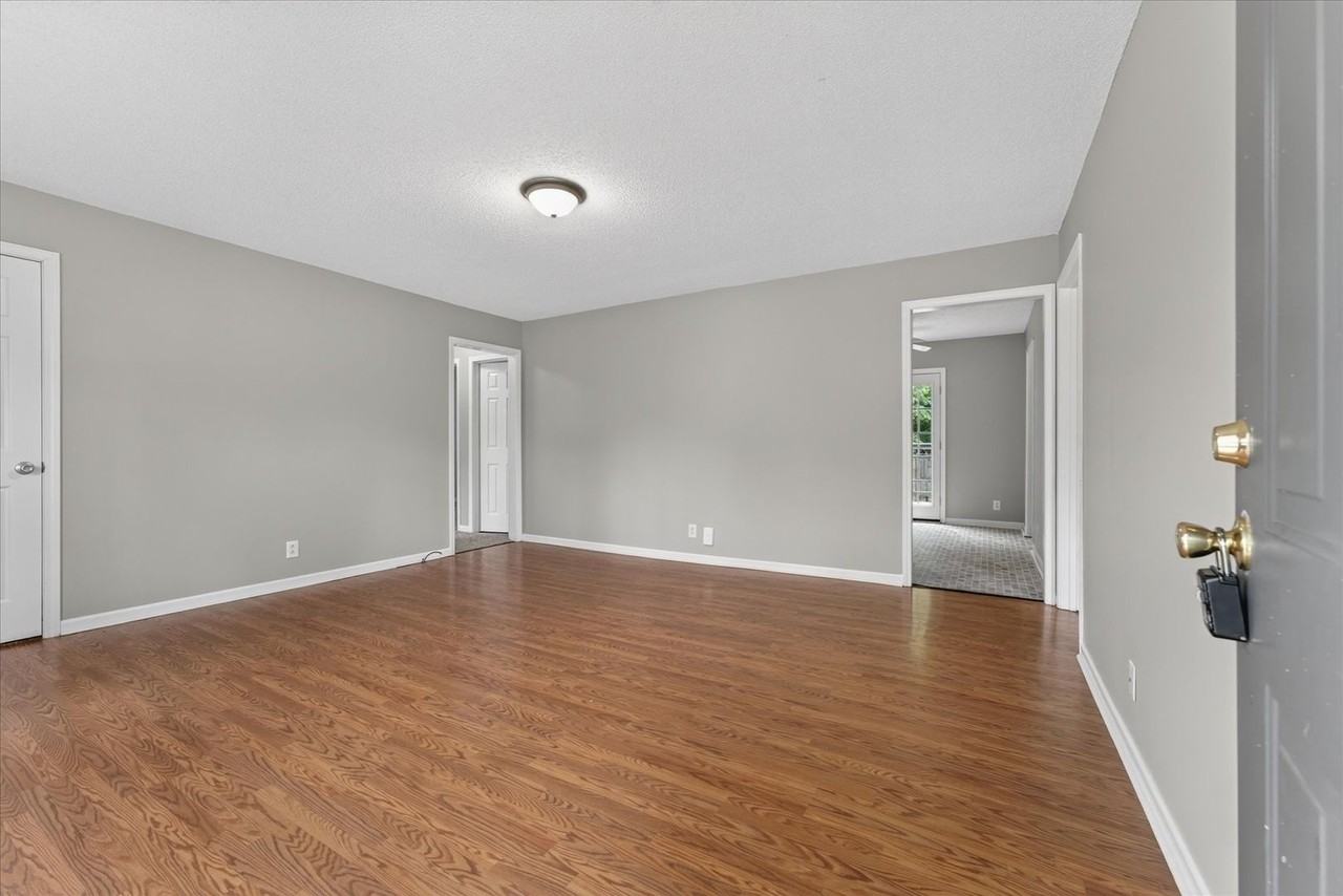 2831 Teakwood Dr - Photo 6 of 28