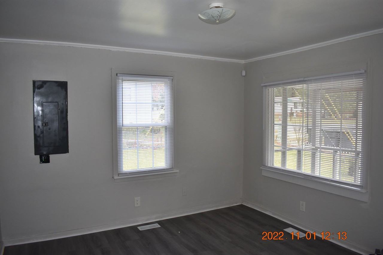 608 N 16th St - Photo 7 of 17