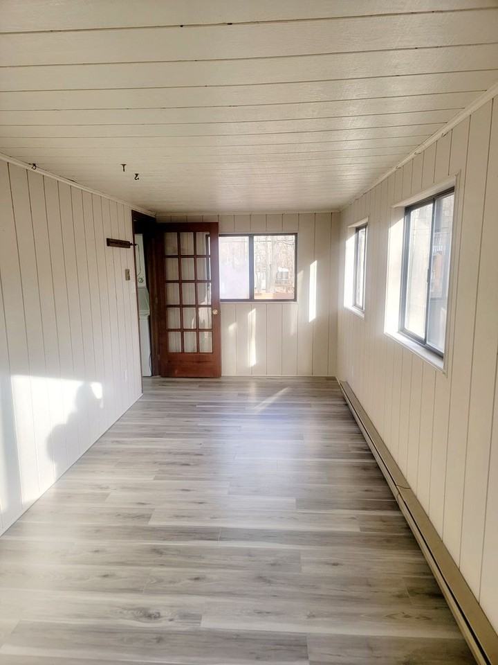 1513 Locust Ln - Photo 5 of 10