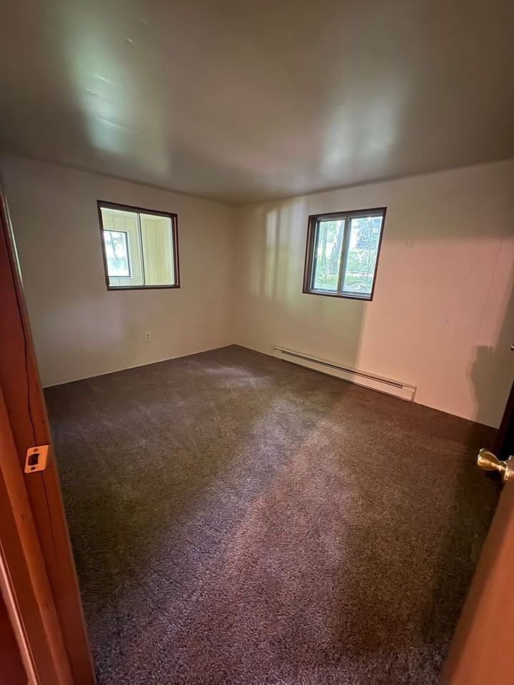1513 Locust Ln - Photo 7 of 10