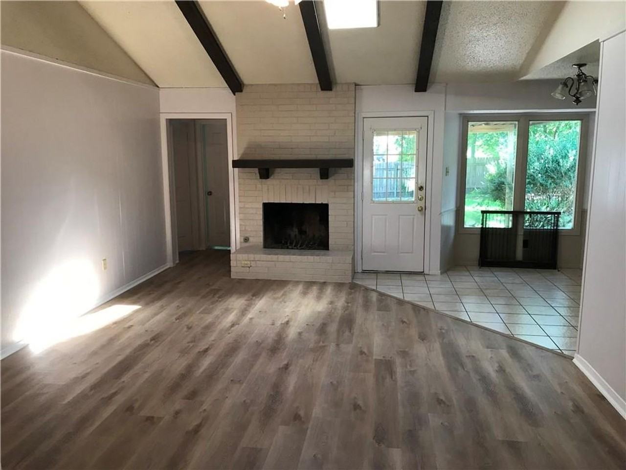 2600 Greenland Ln - Photo 3 of 13