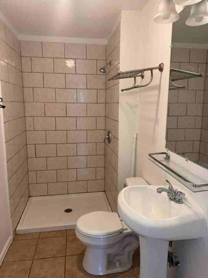 1008 E Orman Ave - Photo 6 of 8