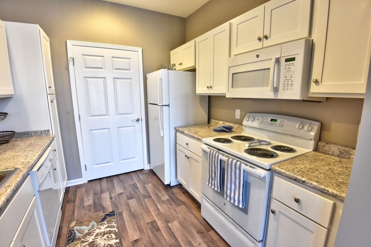 619 Stockton Rdg - Photo 6 of 26