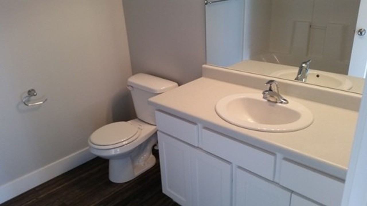2212 W Main St Bldg A #203 - Photo 3 of 17
