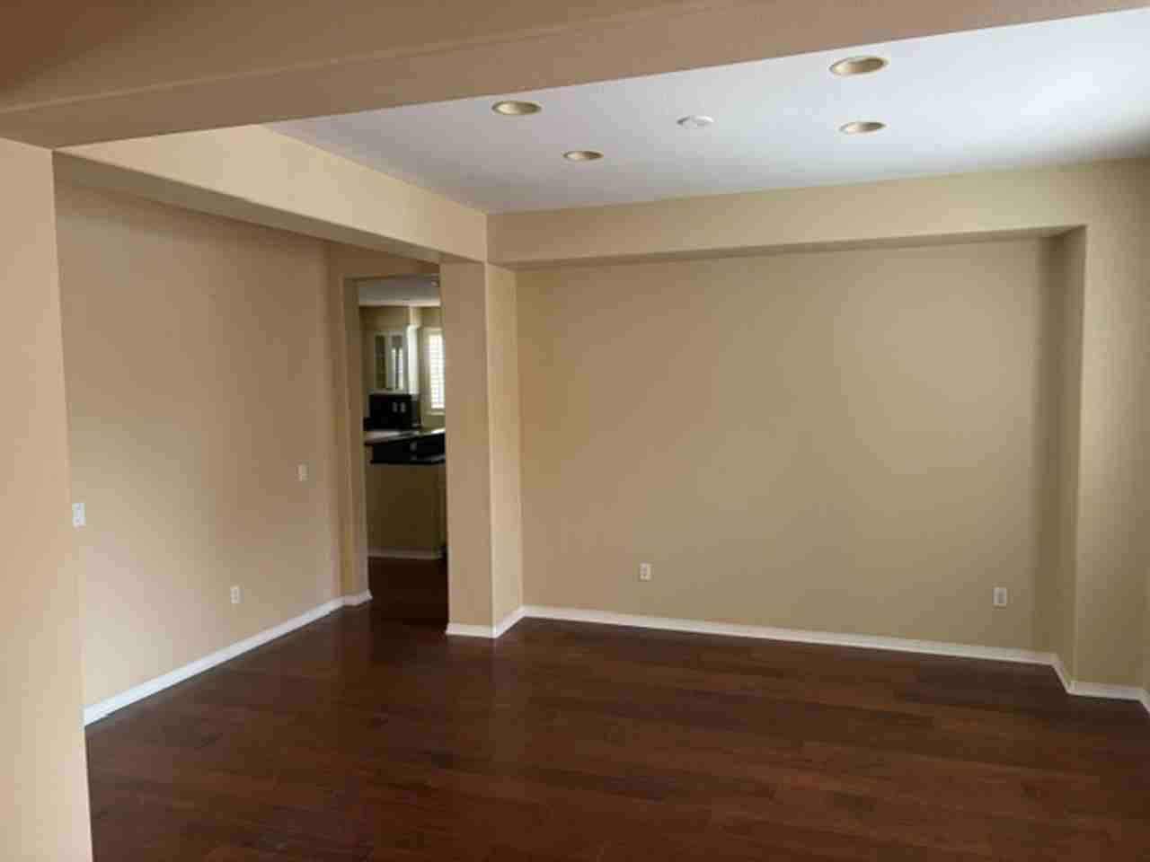 45486 Olive Ct - Photo 3 of 17