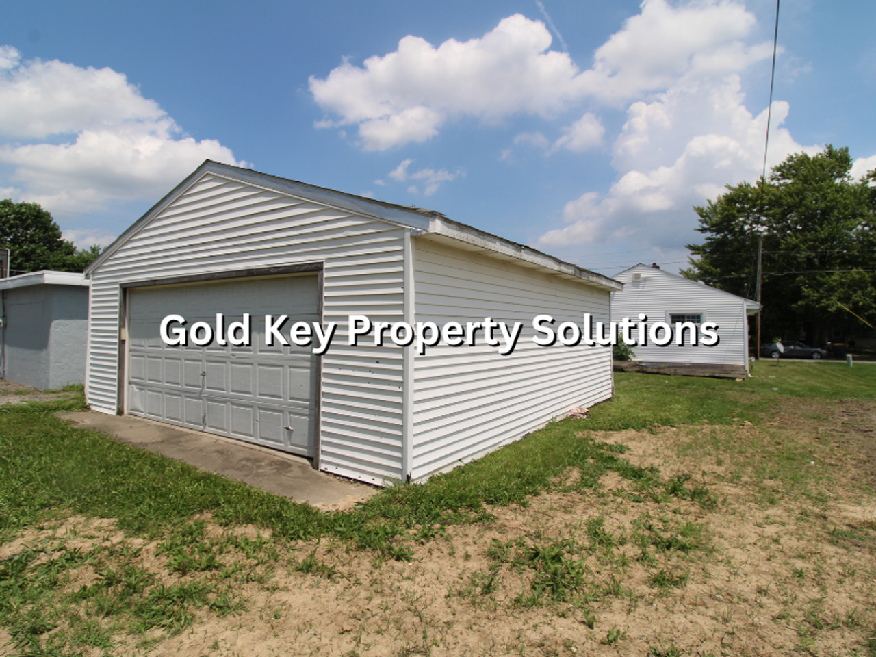 2305 Pitt St - Photo 6 of 17