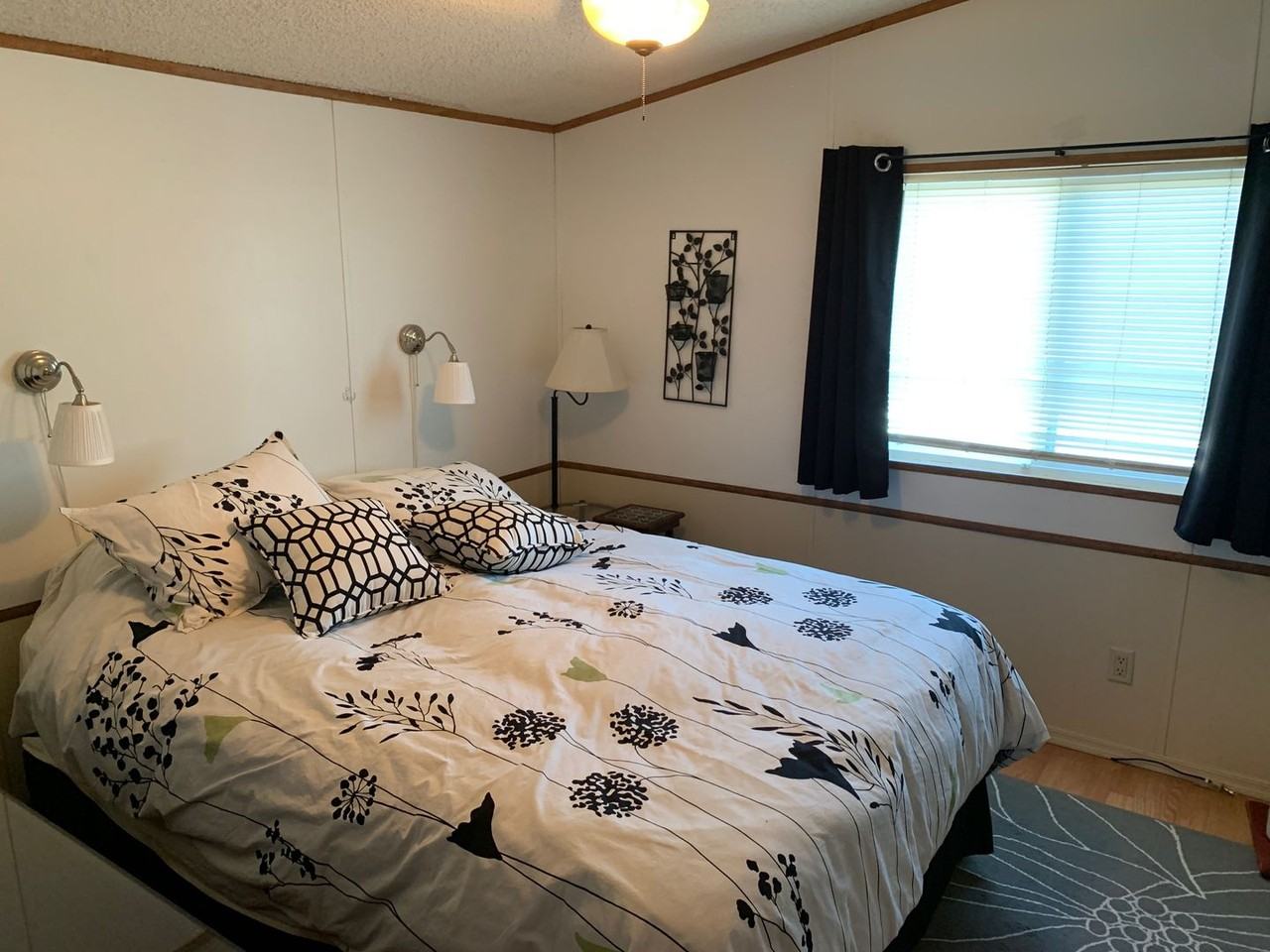 13872 E 47th Dr - Photo 6 of 16