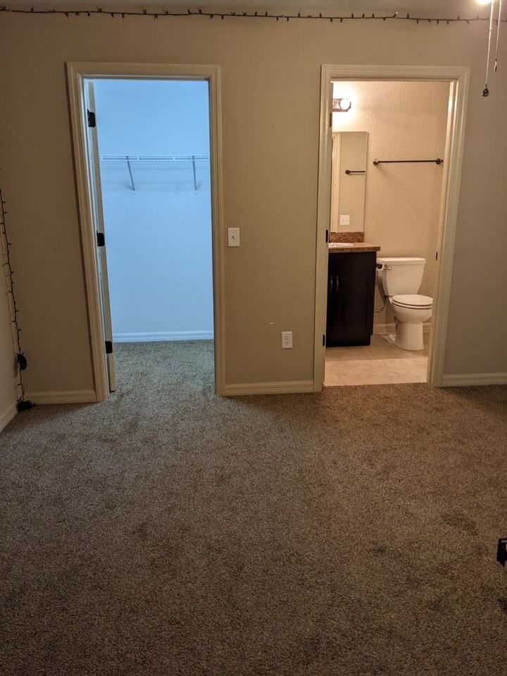 2870 Se 140th Pl - Photo 4 of 6