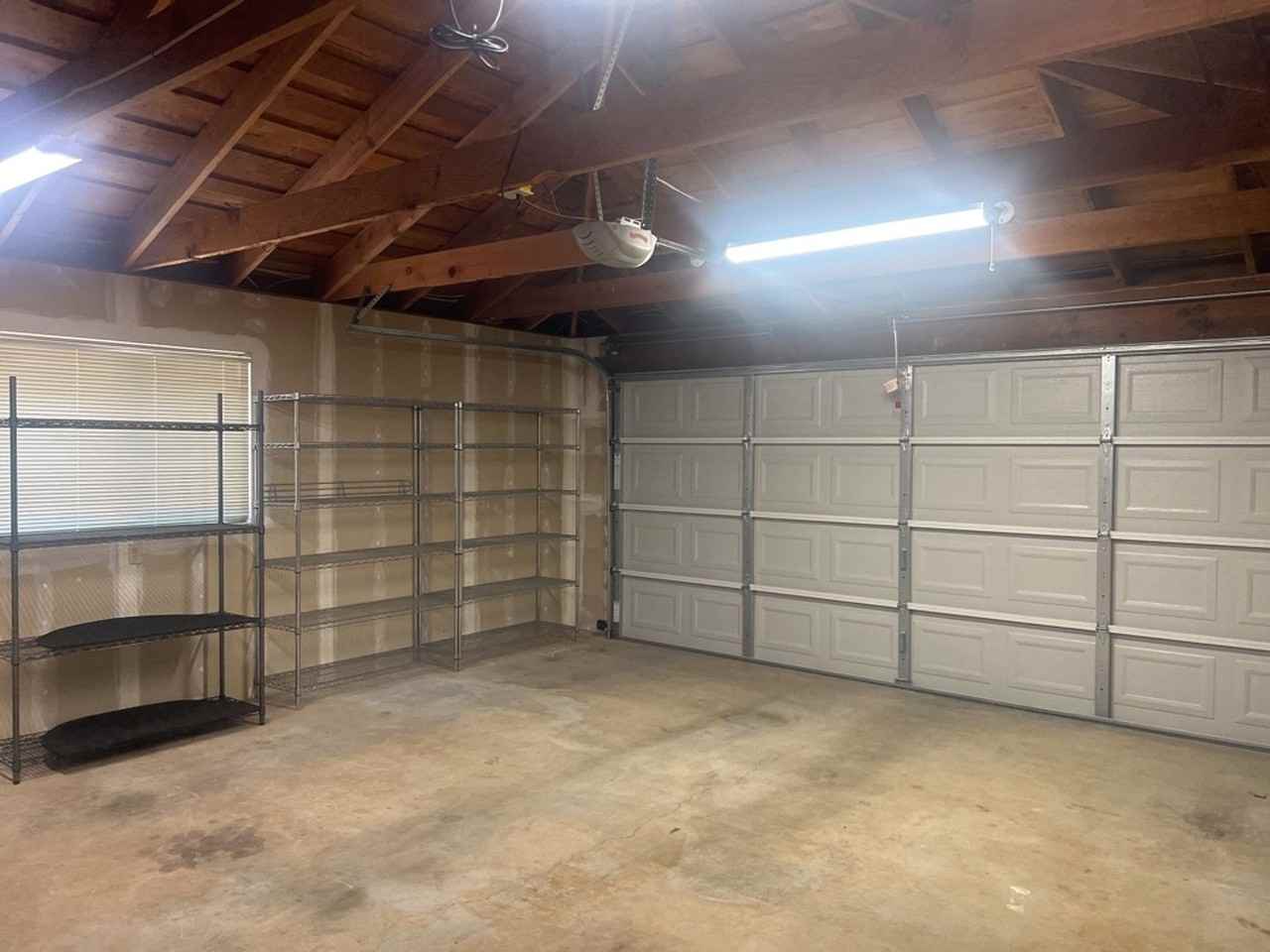2149 Woodcrest Ct - Photo 7 of 50