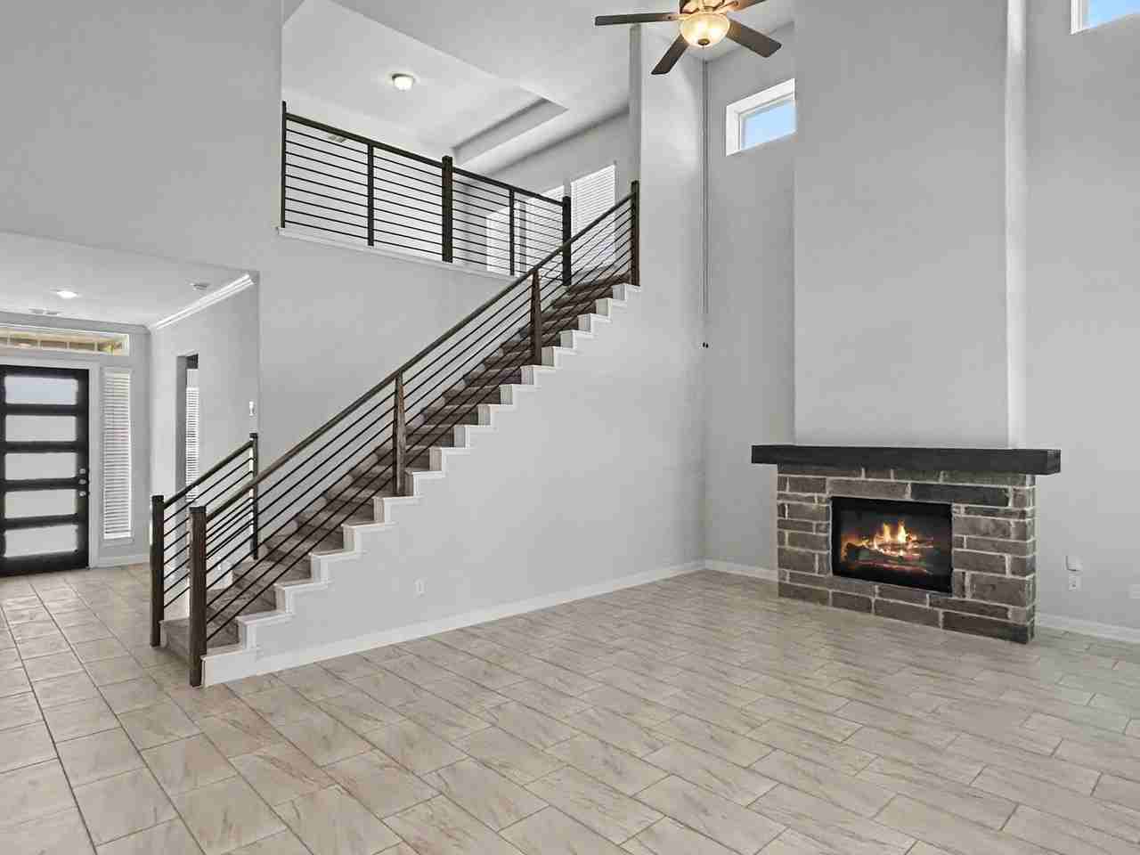 3708 Eliberis - Photo 2 of 30